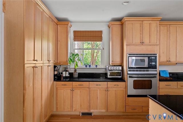 355 Lexington Rd, Richmond, VA 23226