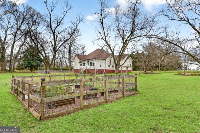 38 Bowden Street, Locust Grove, GA 30248