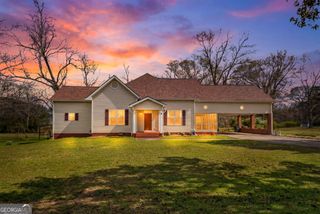 38 Bowden Street, Locust Grove, GA 30248