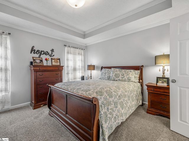 139 Cherrywood Road, Woodruff, SC 29388