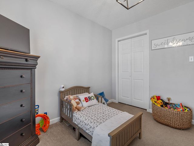 139 Cherrywood Road, Woodruff, SC 29388