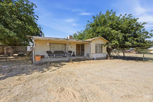 8515 Muller Road, Bakersfield, CA 93307