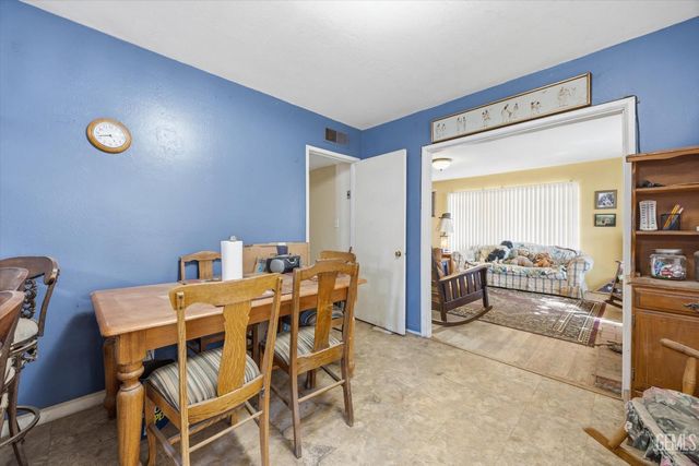 8515 Muller Road, Bakersfield, CA 93307