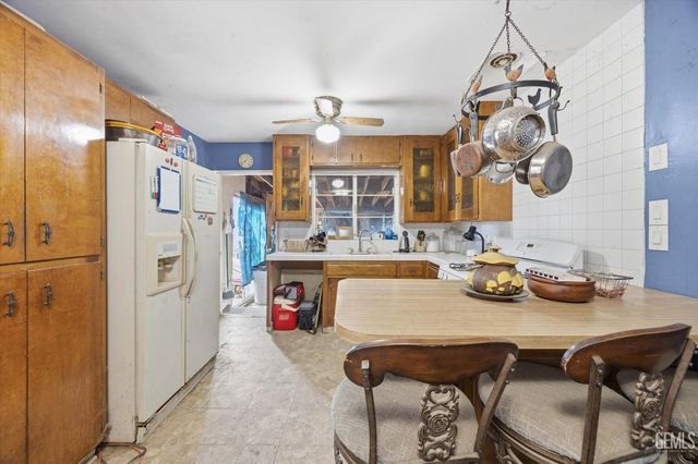 8515 Muller Road, Bakersfield, CA 93307