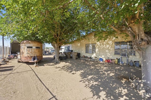 8515 Muller Road, Bakersfield, CA 93307