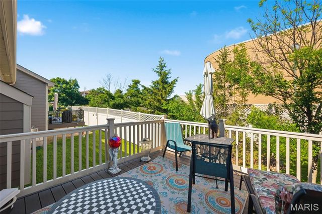 519 Triton Way Drive, Ballwin, MO 63011