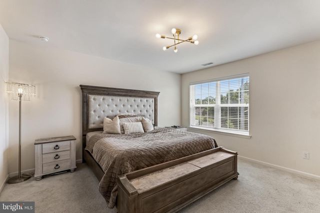 40 IRON GATE RD, Sicklerville, NJ 08081