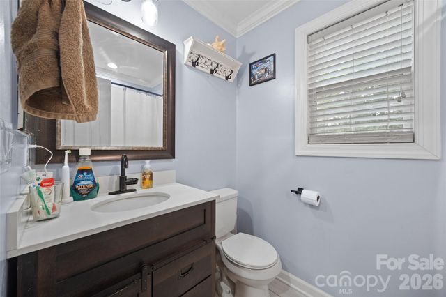 2006 Killarney Place, Charlotte, NC 28262