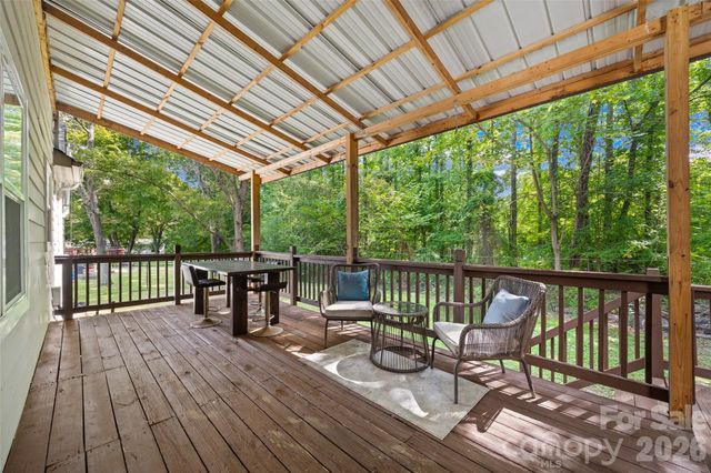 2006 Killarney Place, Charlotte, NC 28262