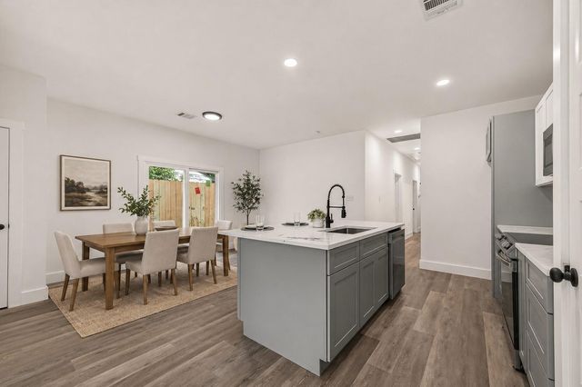 8214 Woodward Street, Houston, TX 77051