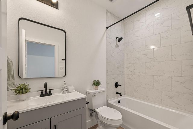 8214 Woodward Street, Houston, TX 77051