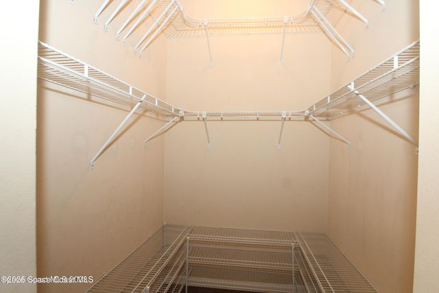 507 Haleybury Street SW, Palm Bay, FL 32908