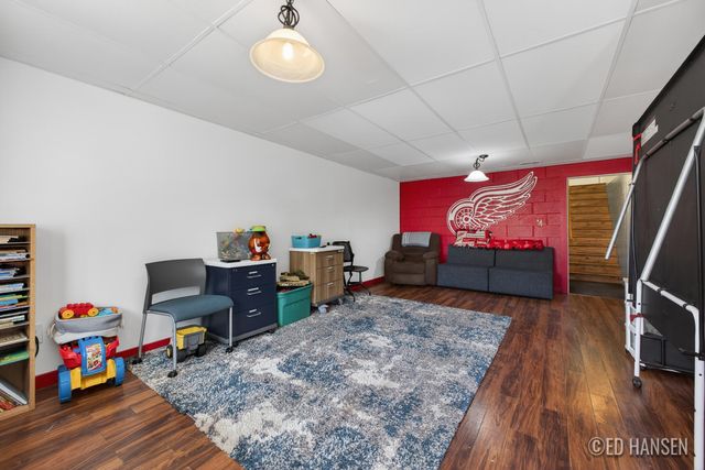 6044 Belmont Avenue NE, Belmont, MI 49306