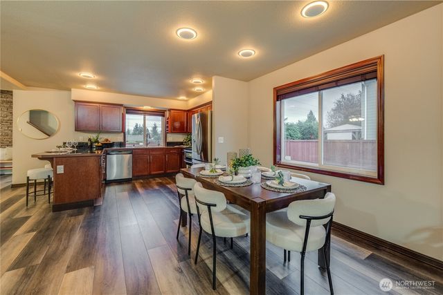 17602 79th Drive NE, Arlington, WA 98223