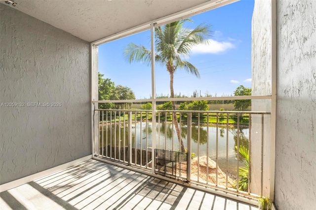 4736 NW 114th Avenue 205, Doral, FL 33178