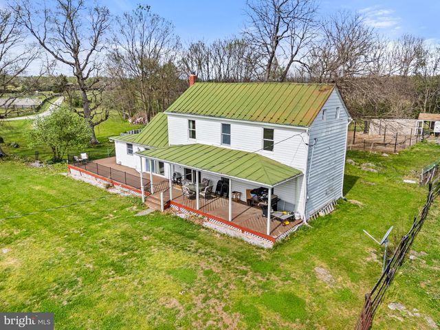 420 RUSSELL RD, Berryville, VA 22611