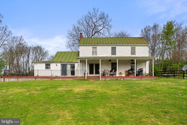 420 RUSSELL RD, Berryville, VA 22611