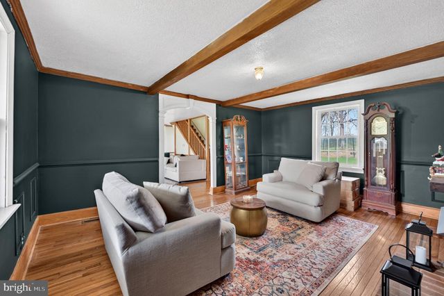 420 RUSSELL RD, Berryville, VA 22611