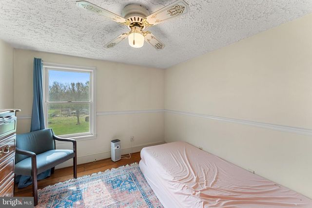 420 RUSSELL RD, Berryville, VA 22611