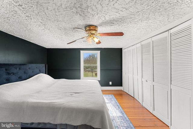 420 RUSSELL RD, Berryville, VA 22611