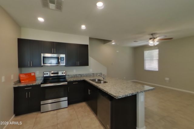 12562 W GENTLE RAIN Road, Peoria, AZ 85383