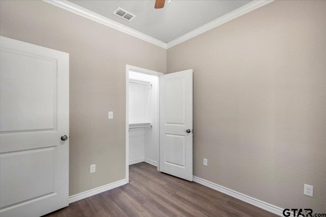 304 E Cottonwood, Overton, TX 75684