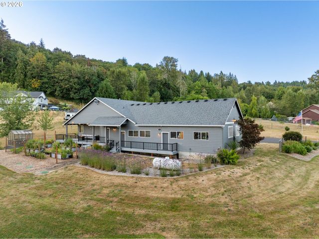 805 INSEL Rd, Woodland, WA 98674