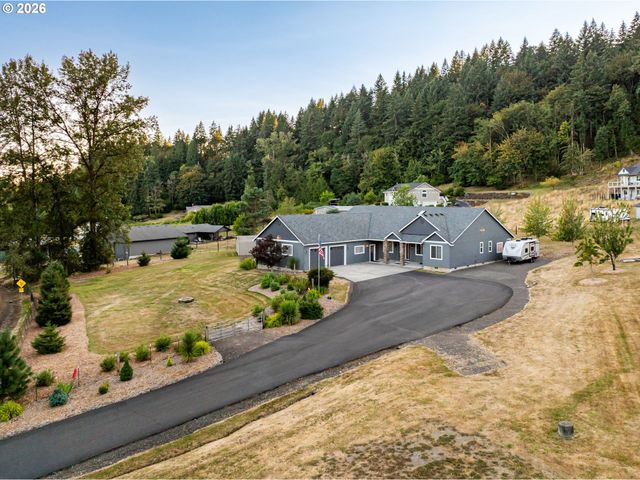 805 INSEL Rd, Woodland, WA 98674