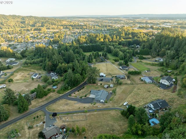805 INSEL Rd, Woodland, WA 98674