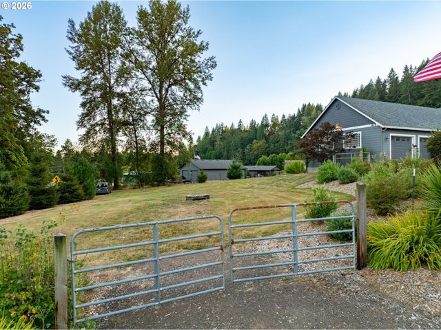 805 INSEL Rd, Woodland, WA 98674