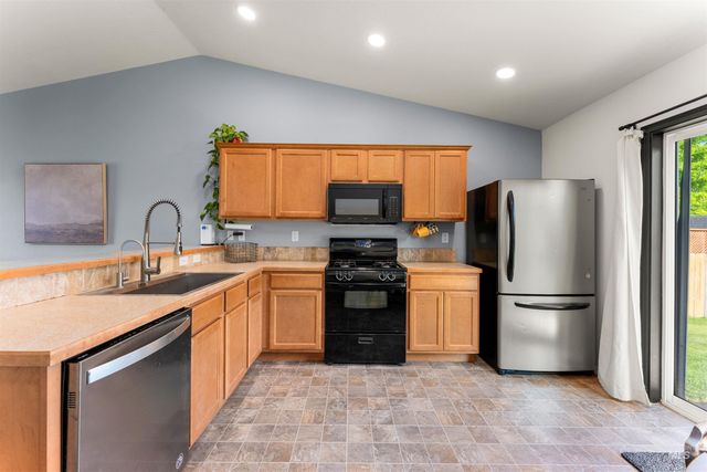 698 E Great Bear Street, Kuna, ID 83634