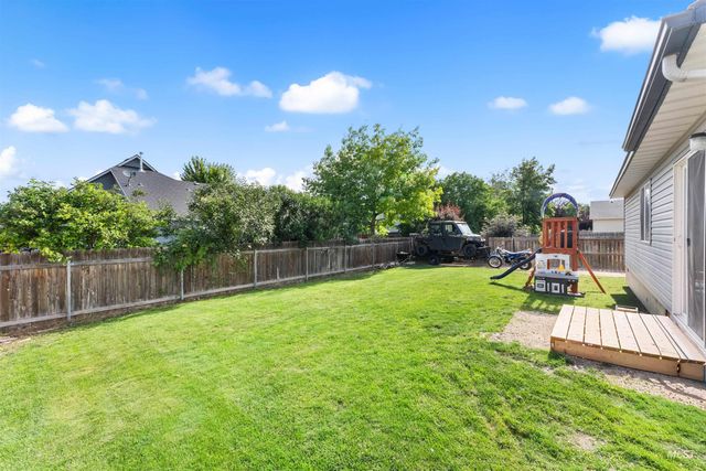698 E Great Bear Street, Kuna, ID 83634
