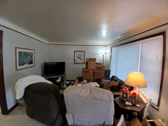 22584 Marine Avenue, Eastpointe, MI 48021