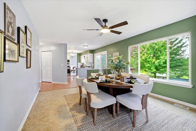 6904 102nd AVENUE, Kenosha, WI 53142