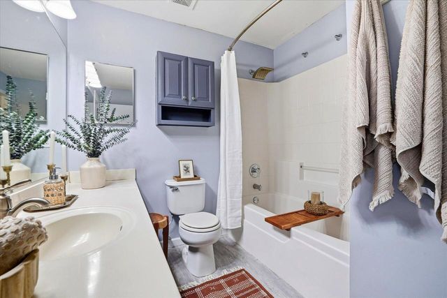 6904 102nd AVENUE, Kenosha, WI 53142