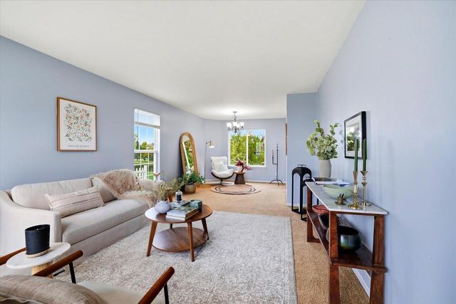 6904 102nd AVENUE, Kenosha, WI 53142