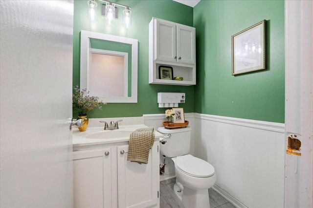 6904 102nd AVENUE, Kenosha, WI 53142