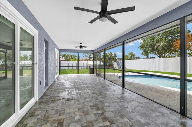 702 NW Orchid St, Port St. Lucie, FL 34983