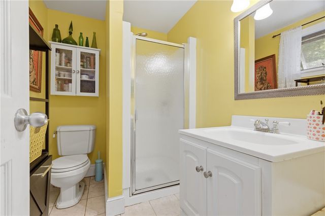 69 Roger Williams Avenue, East Providence, RI 02916