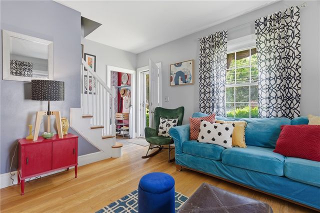 69 Roger Williams Avenue, East Providence, RI 02916