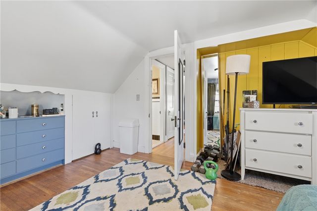 69 Roger Williams Avenue, East Providence, RI 02916