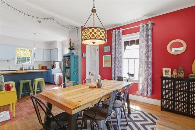 69 Roger Williams Avenue, East Providence, RI 02916