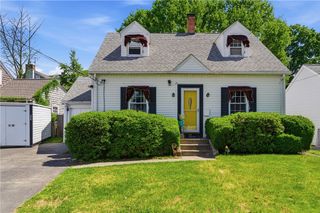 69 Roger Williams Avenue, East Providence, RI 02916