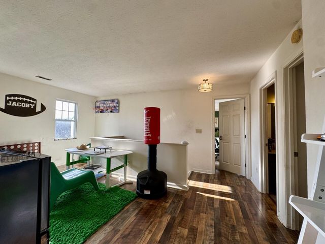 10124 Meadow Glen Drive, Independence, KY 41051