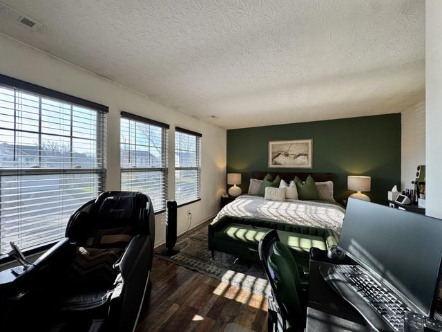 10124 Meadow Glen Drive, Independence, KY 41051