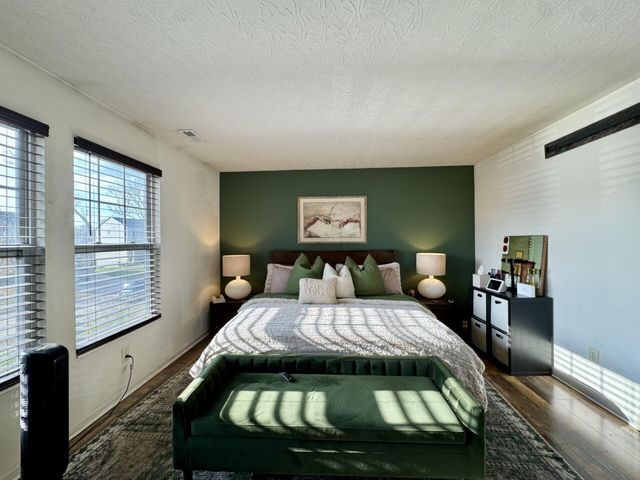 10124 Meadow Glen Drive, Independence, KY 41051