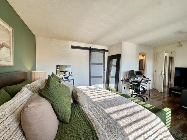 10124 Meadow Glen Drive, Independence, KY 41051