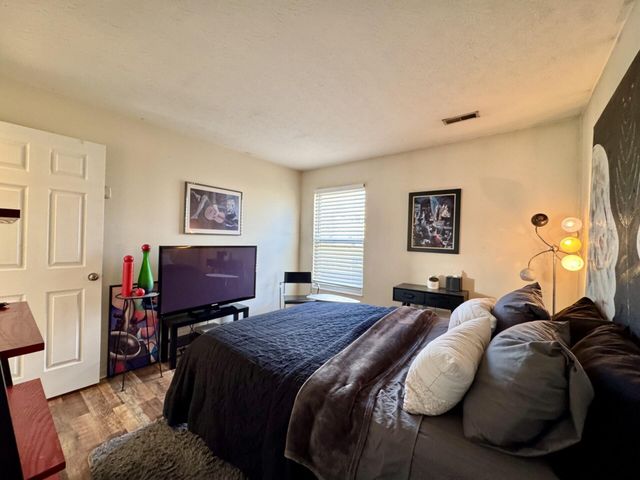 10124 Meadow Glen Drive, Independence, KY 41051