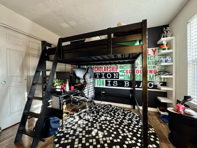 10124 Meadow Glen Drive, Independence, KY 41051