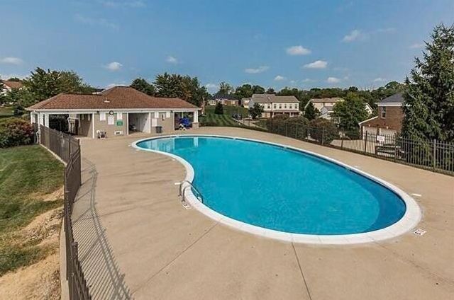 10124 Meadow Glen Drive, Independence, KY 41051